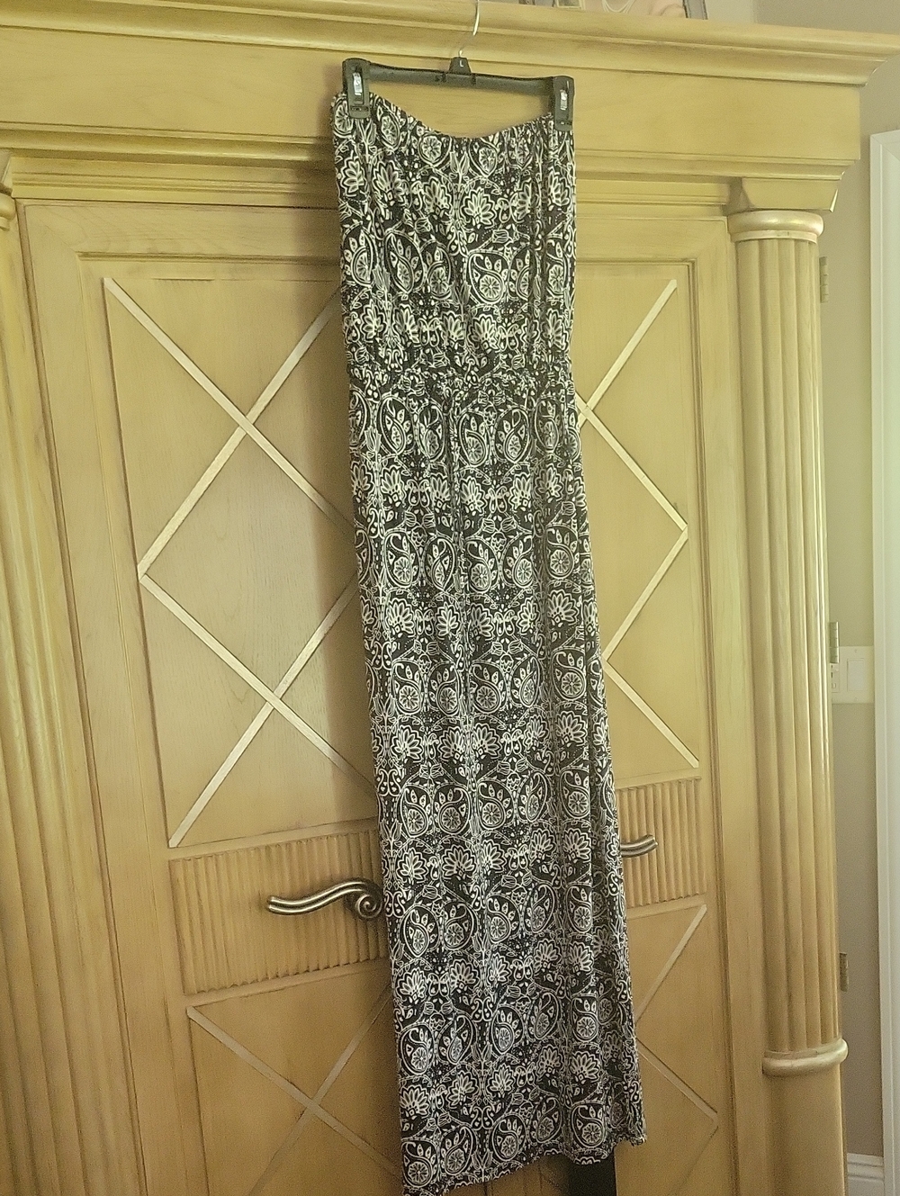 Ann Taylor Navy and White Patterned Strapless Dress